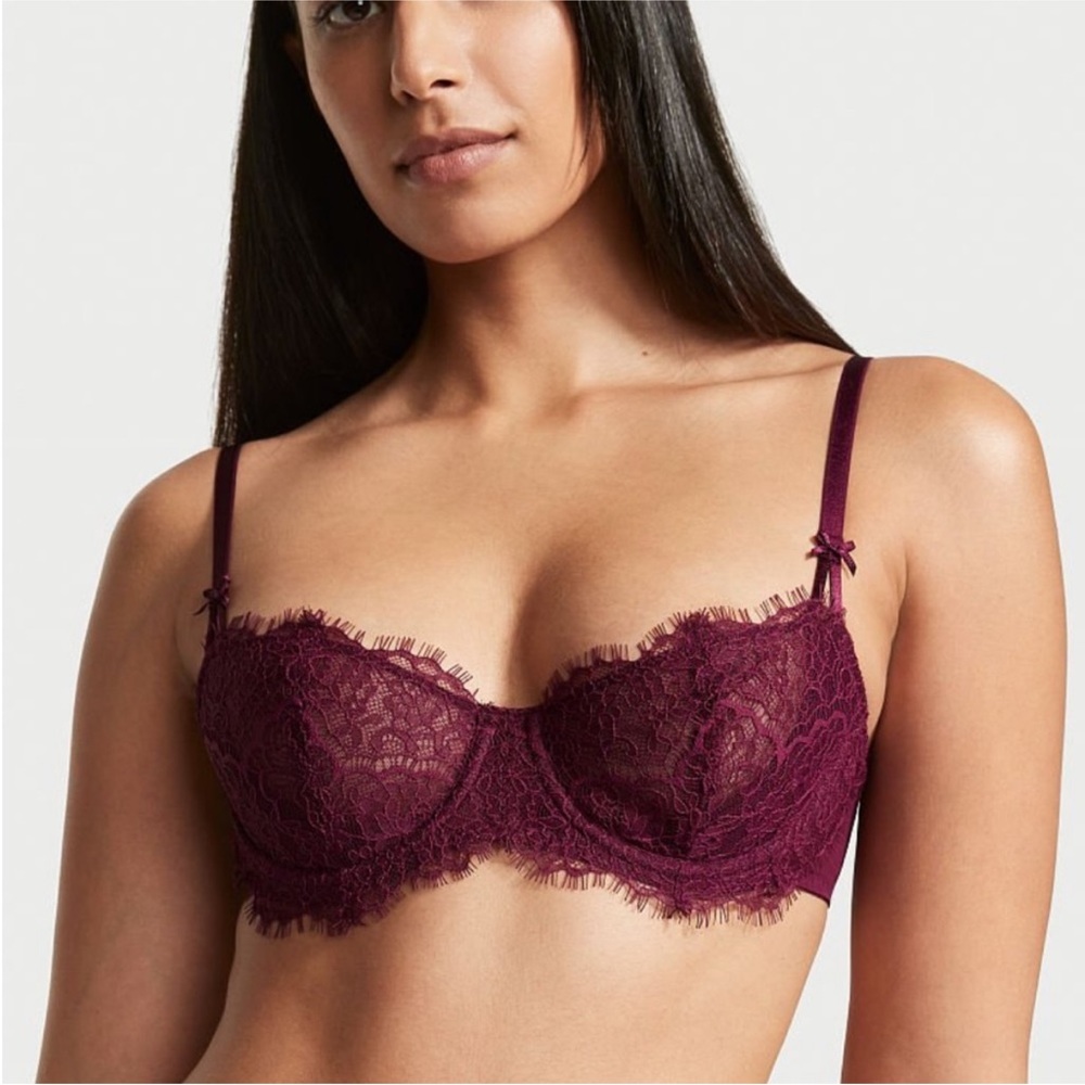 Victoria’s Secret Very Sexy lace bra   BNWT